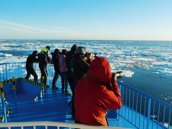 Arktis Tours - MS Quest Spitzbergen in das Reich der Eisbären