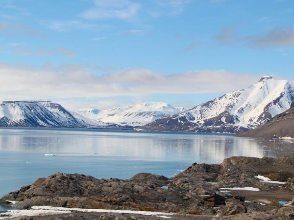 Arktis Tours - Spitzbergen - die Arktis zu Fuß und mit dem Boot erleben Nordenskiöld