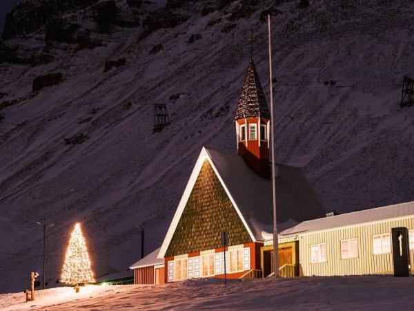 Arktis Tours Polarnacht auf Spitzbergen