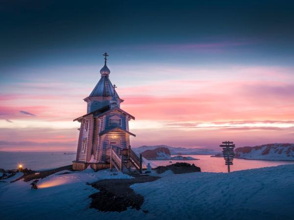 © Ruslan Eliseev, Antarctica