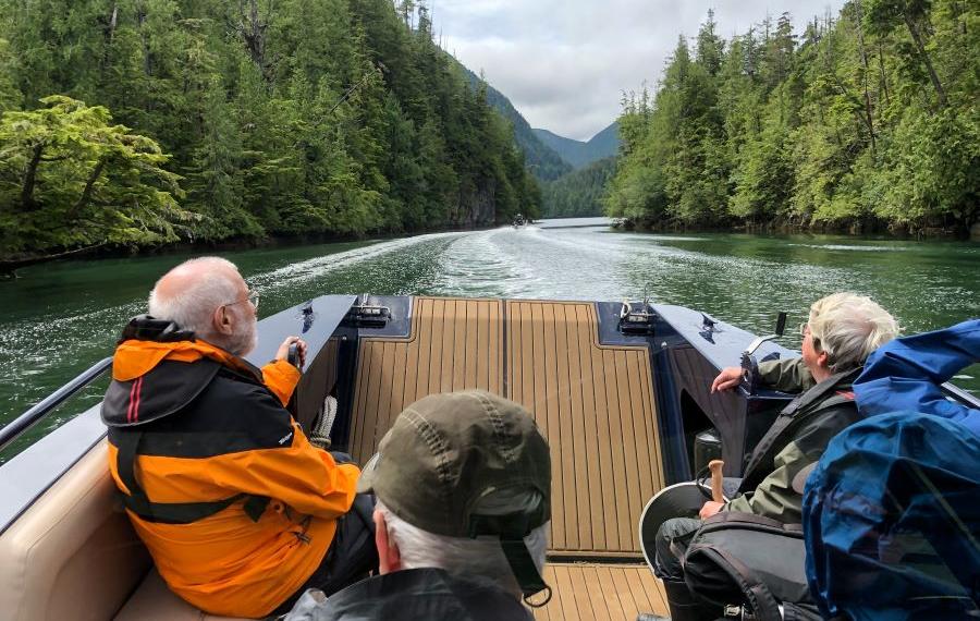 Arktis Tours, Maple Leaf Adventures, Great Bear Rainforest