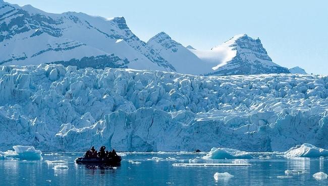 Arktis Tours - MS Quest Frühlingserwachen auf Spitzbergen