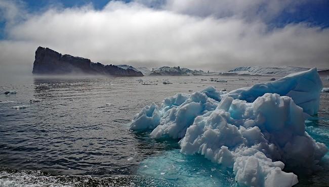 Arktis Tours - Grönlandexpedition auf den Spuren Alfred Wegeners - Eisberge vor Disko Island