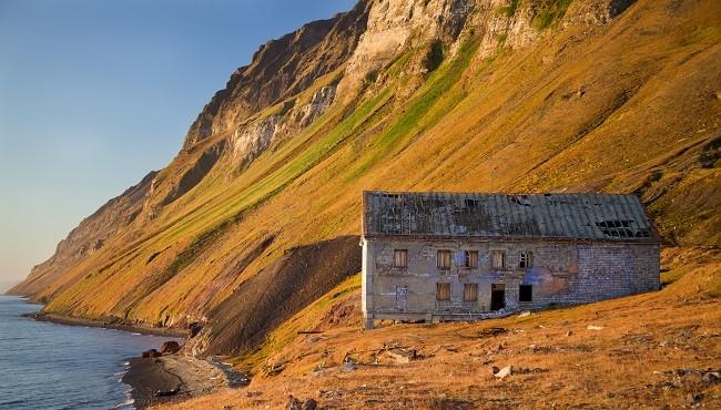 Arktis Tours Sehnsuchtsziel Nordpol - 90° Grad Nord - Spitzbergen