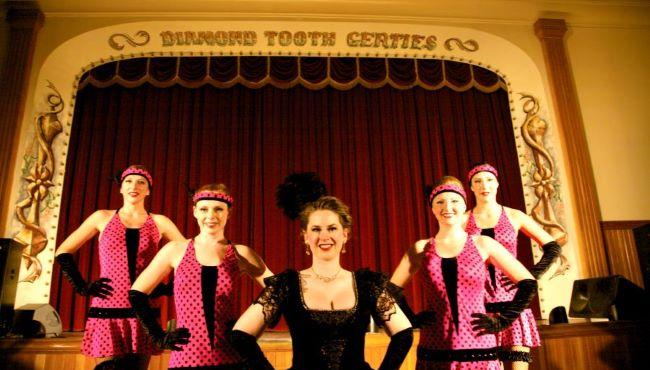 Arktis Tours, Diamond Tooth Gerties