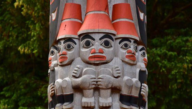 Arktis Tours, Maple Leaf Adventures, Haida Gwaii