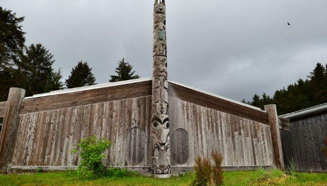 Arktis Tours, Maple Leaf Adventures, Haida Gwaii