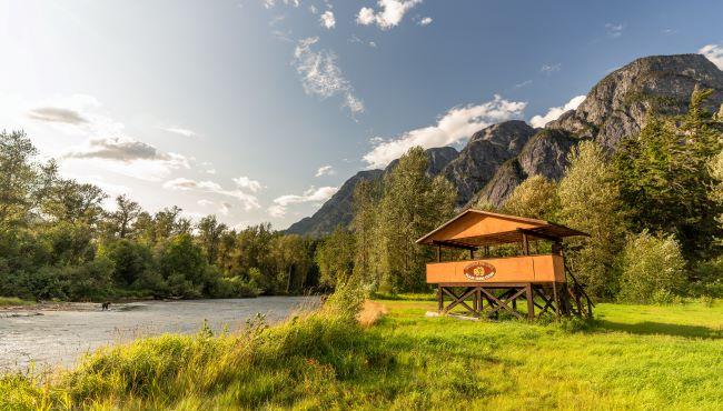 Arktis Tours, Bella Coola Helisports & Tweedsmuir Park Lodge, Aussichtsplattform