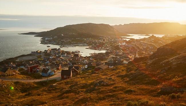 Arktis Tours Von Narsarsuaq nach Tasiilaq – Heiße Quellen und Eisberge