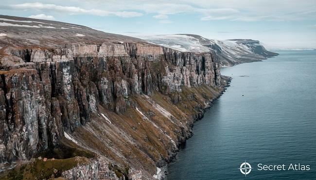 Arktis Tours - Spitzbergens Küsten entdecken mit Paul Goldstein