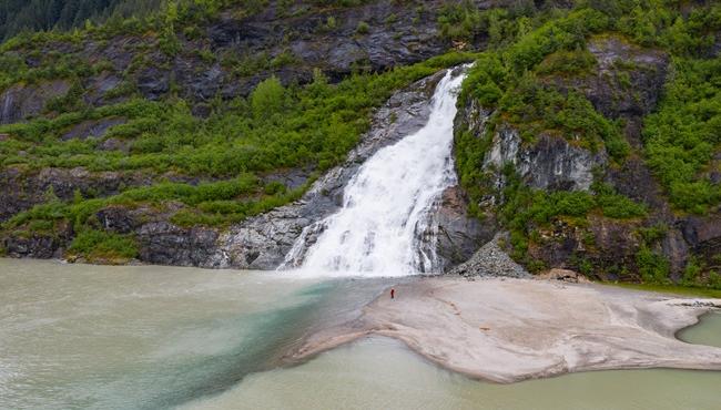 © Travel Alaska - Mendenhall Glacier