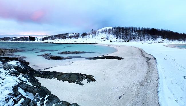 Arktis Tours Polarlichter an Norwegens Küsten – Tromsø & Senja